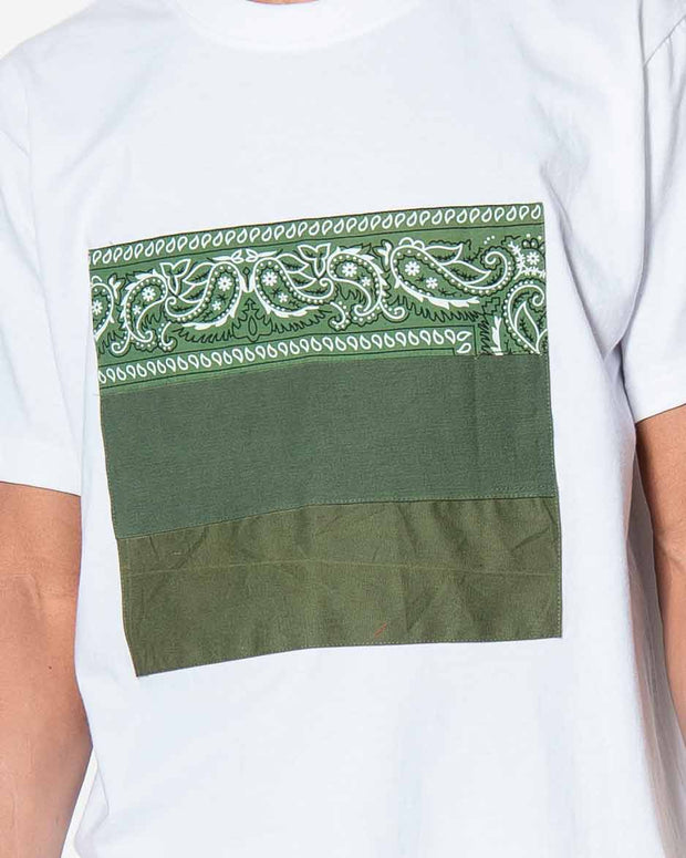 Overlord Upcycling Vintage | White T-shirts With Patch Military and Olive Bandana
