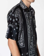 Overlord Upcycling Vintage | Black Short Sleeves Shirt bandana Patchwork
